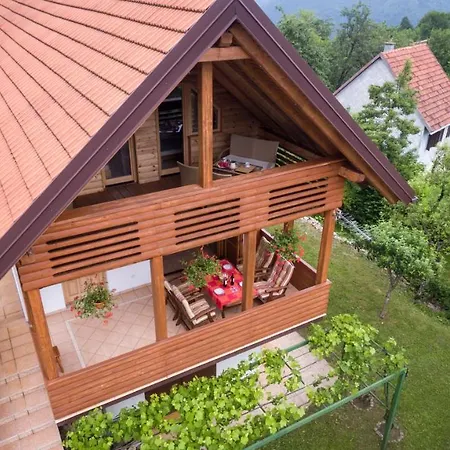 Tihovo Feriehus Delnice