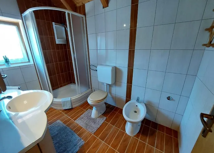 Vikendica Tihovo Delnice